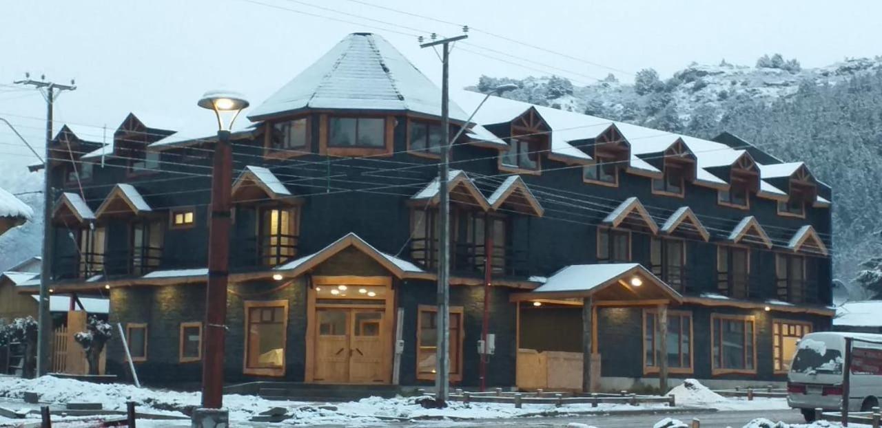פוארטו ריו טרנקילו Apart Hotel Y Cabanas Valle Exploradores מראה חיצוני תמונה